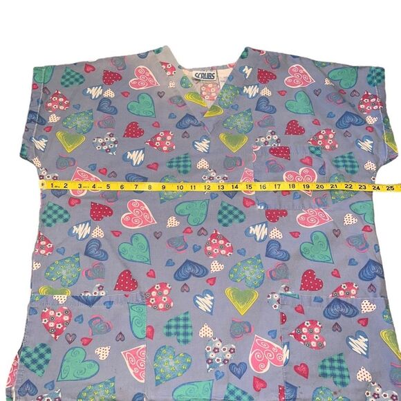 J.I.J. Scrubs Blue Hearts V Neck Scrub Top Pockets Pink Green - Picture 4 of 7